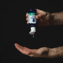 Żel do mycia twarzy The Bluebeards Revenge Face Wash 100 ml